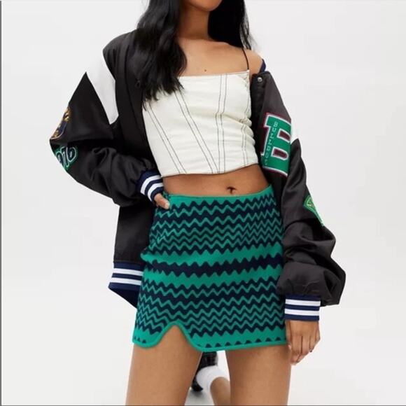 Urban Outfitters Dresses & Skirts - Urban Outfitters Tallulah Knit Mini Skirt XS Green Navy Boho Festival